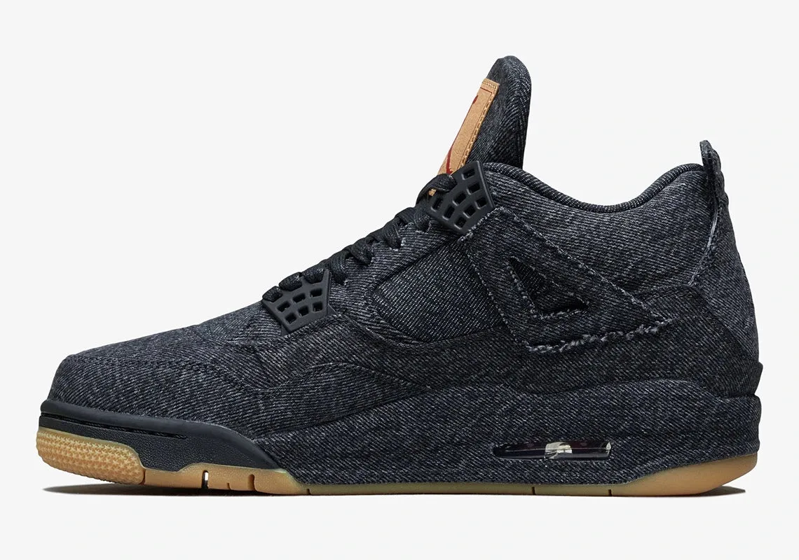 Air Jordan 4 Retro Levi's Black (Levi's Tag)