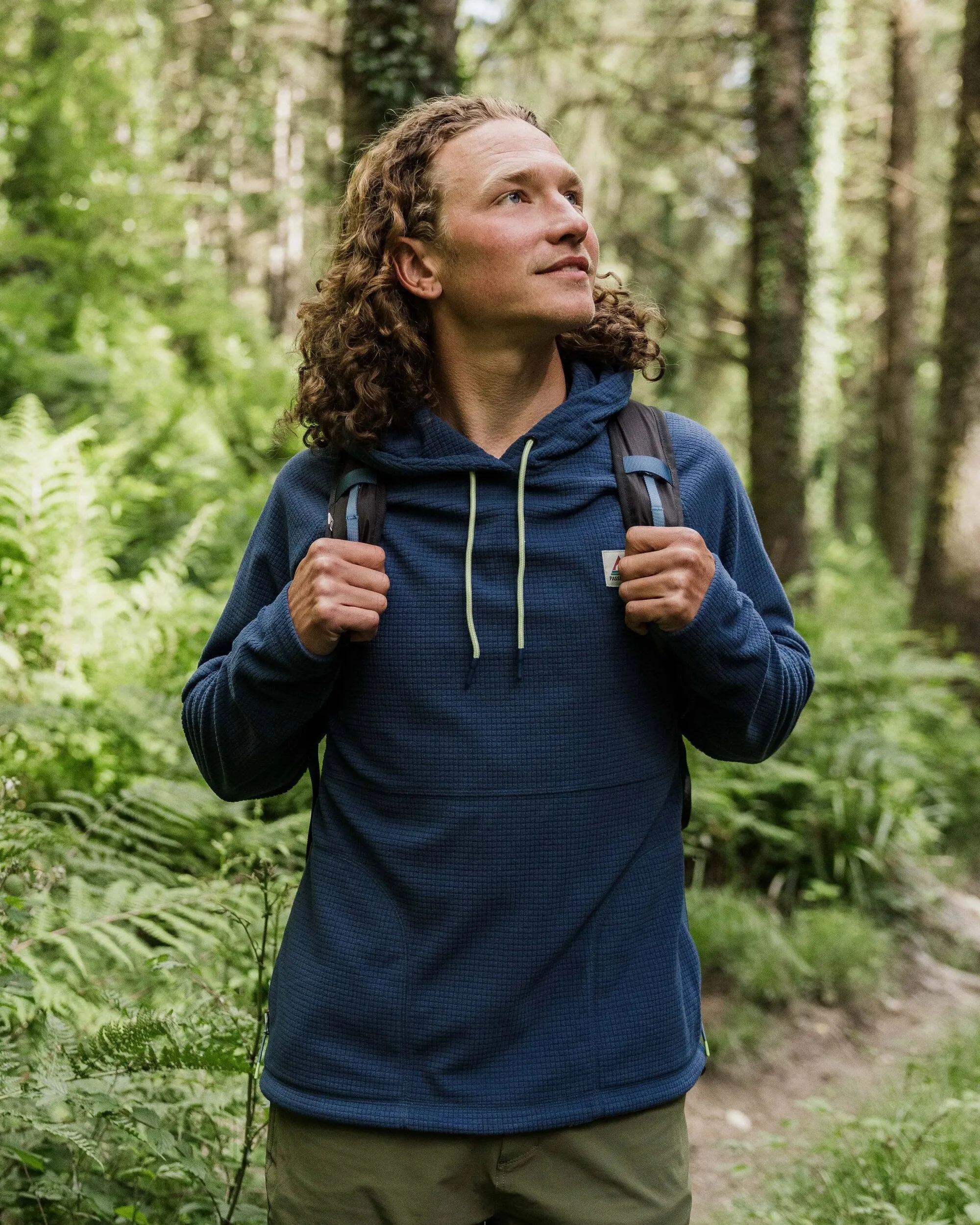 Sweat à capuche en polaire recyclée à carreaux - Denim foncé